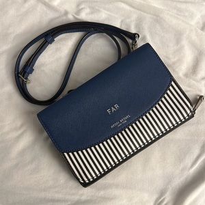 NWT HENRI BENDEL WALLET ON A STRING